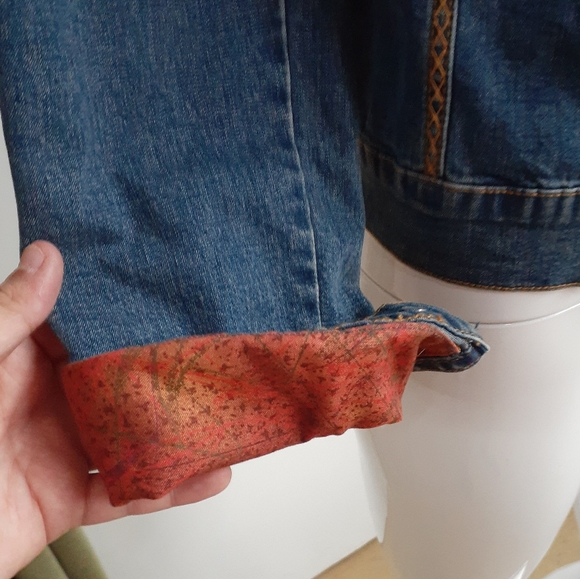 ONE OF A KIND Jean Jacket By Den M - Picture 3 of 14